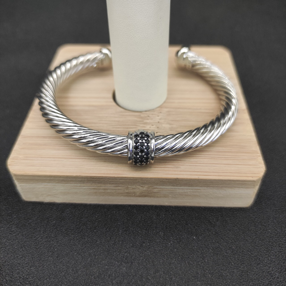 David Yurman 7mm Silver Beaded Black Diamond Bracelet - Picture 8 of 9